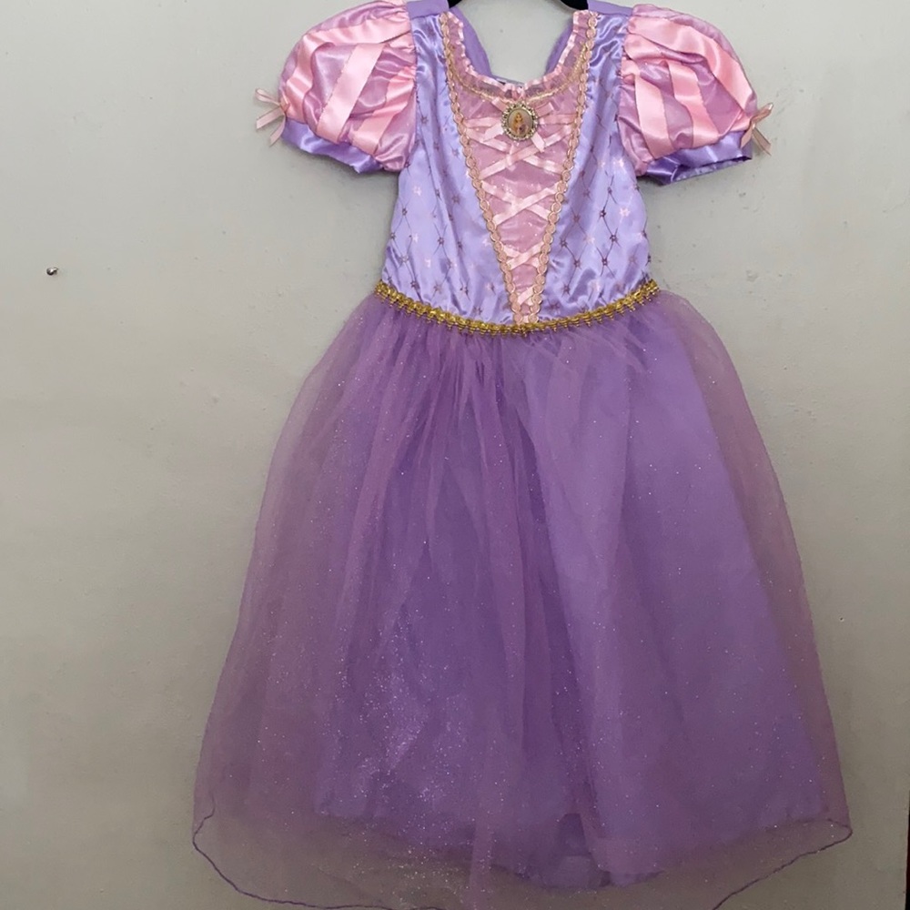 Disney Rapunzel Princess Costume from Tangled, size 7/8